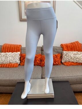 ❣️🆕 Spiritual Gangster Love Sculpt 7/8 Ruffle Leggings Pastel Blue❣️